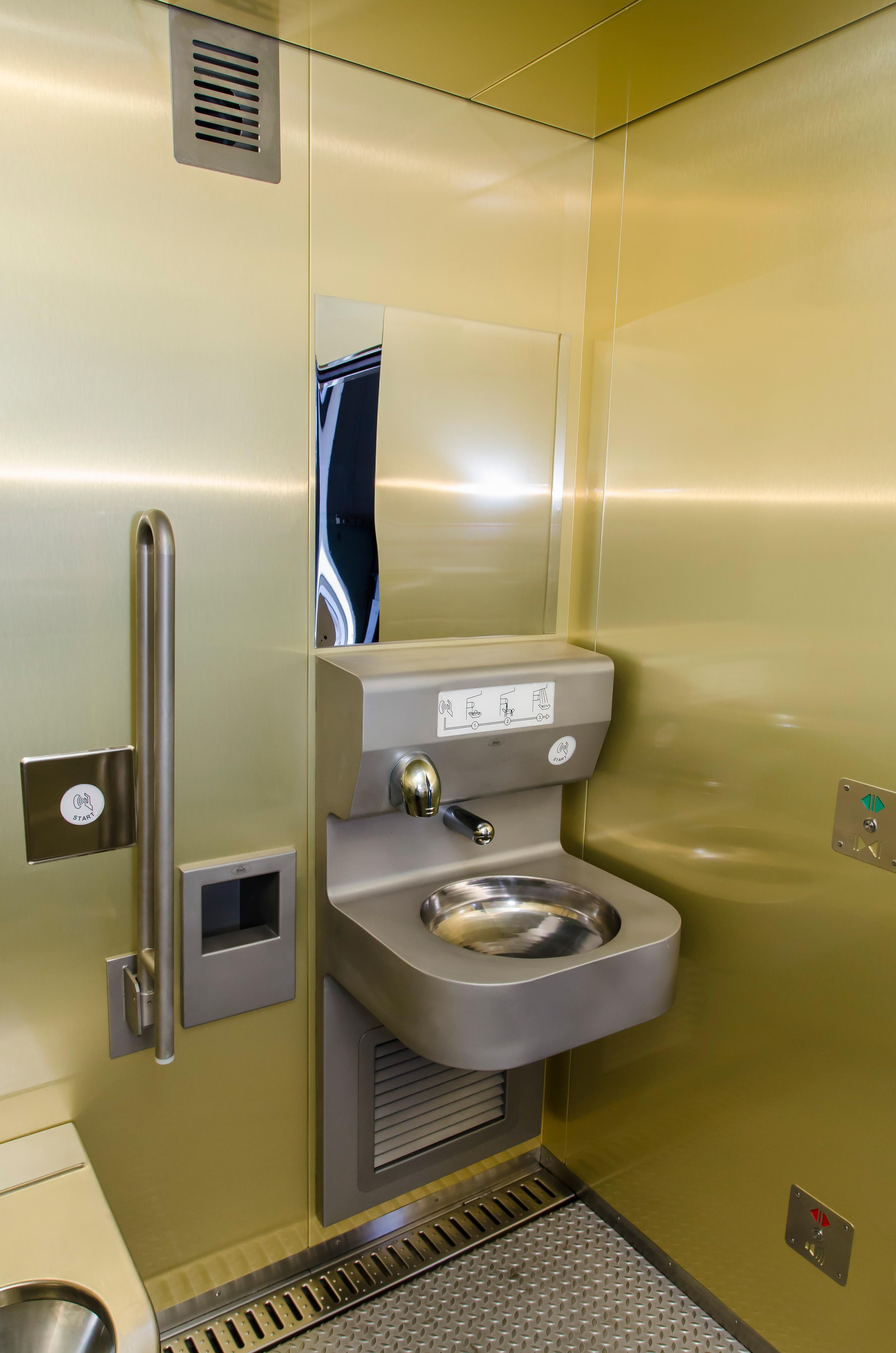 Nyilvános WC kézmosó modul